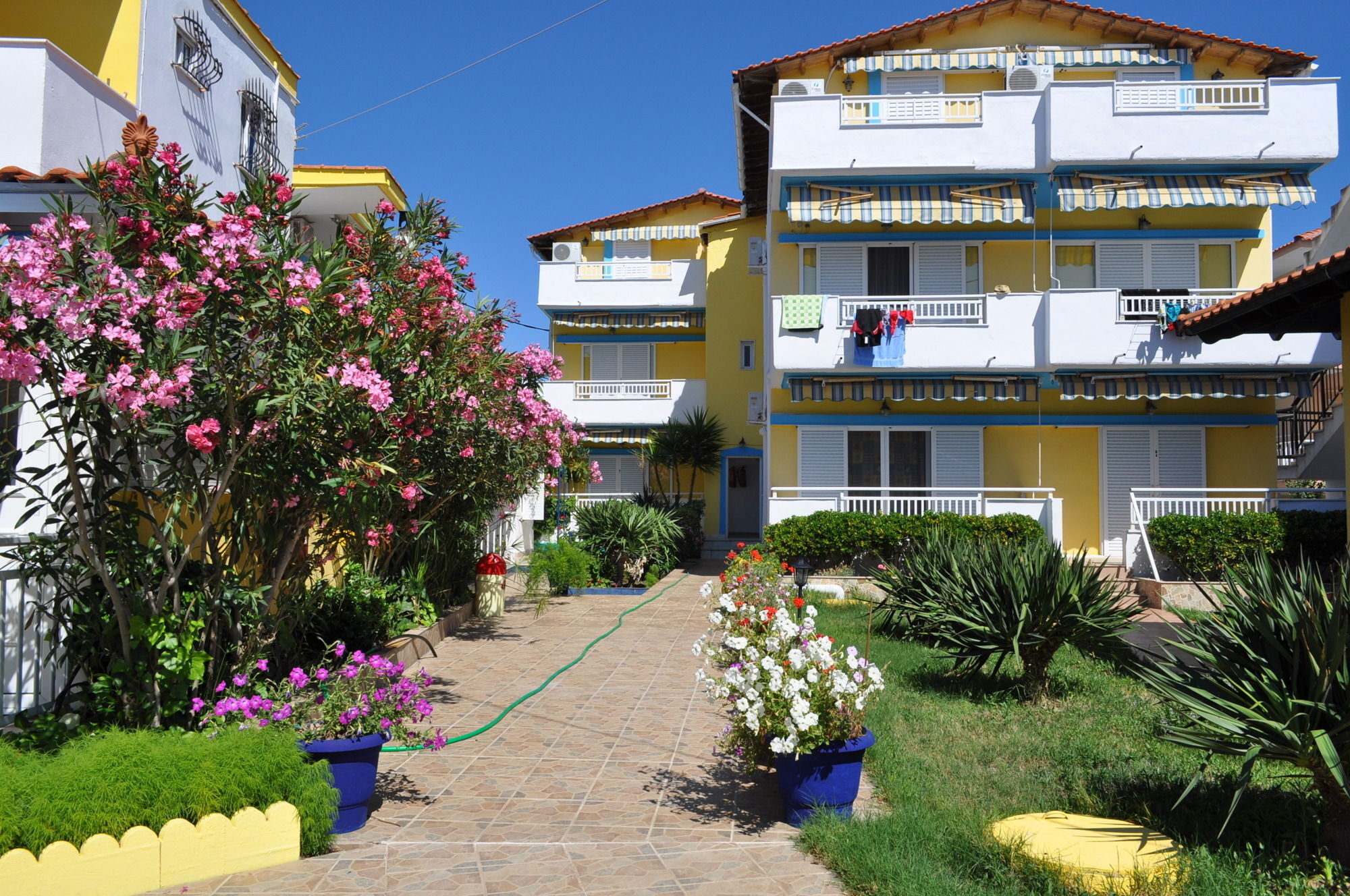 Studios Castro Торони Экстерьер фото