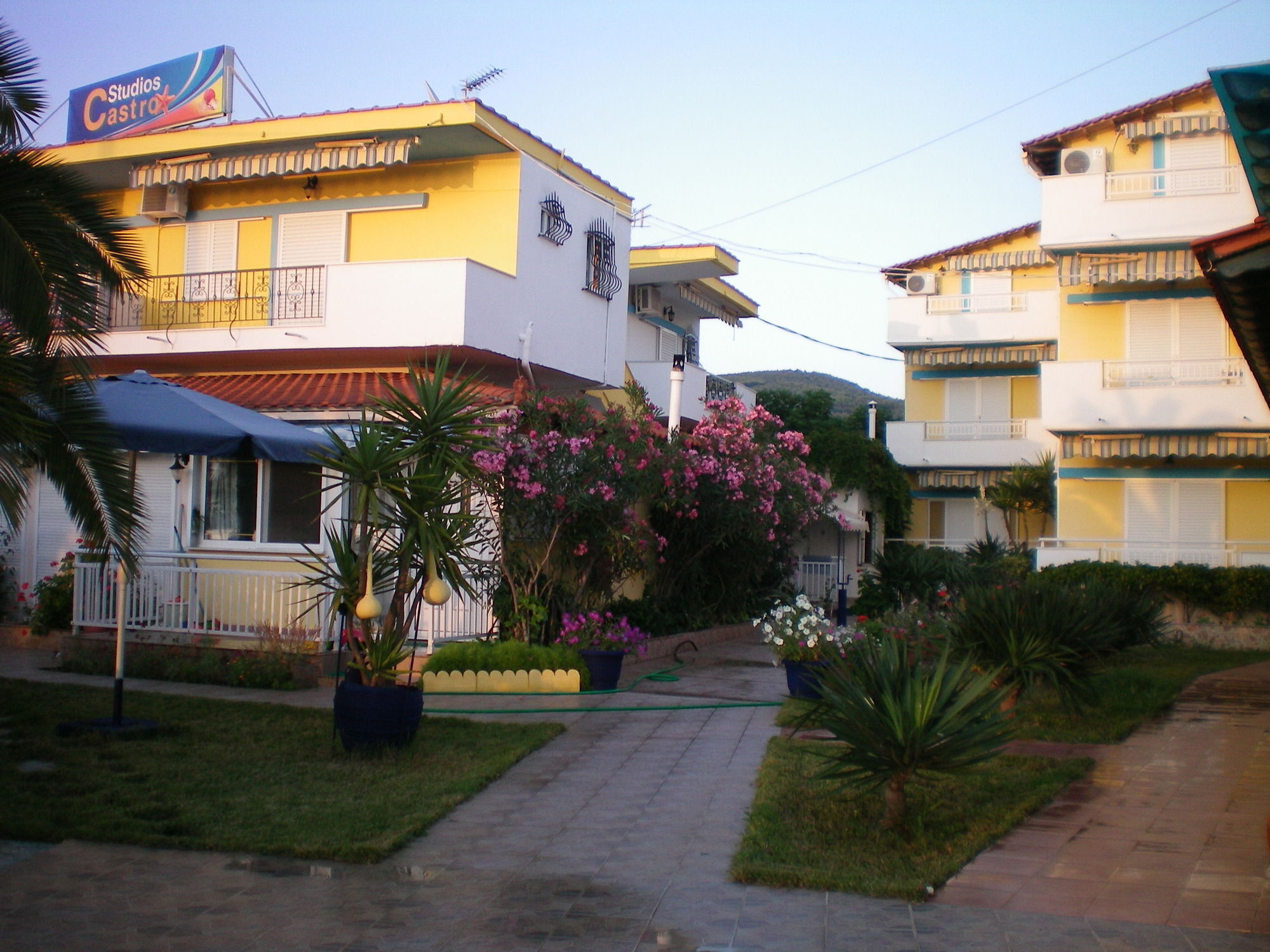 Studios Castro Торони Экстерьер фото